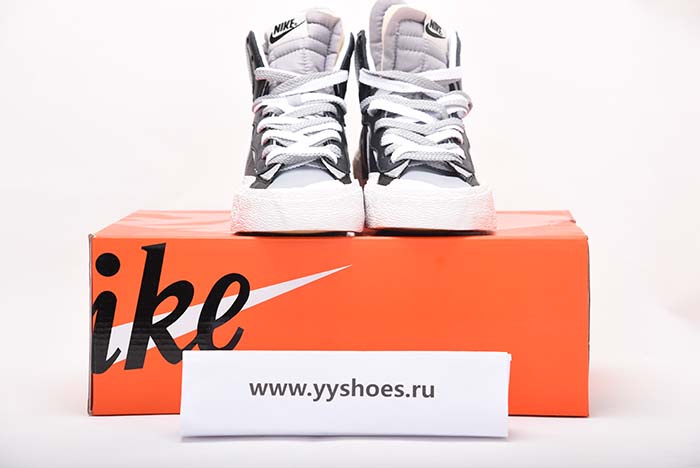 NIKE BLAZER HIGH SACAI WHITE-GREY - BV0072-002