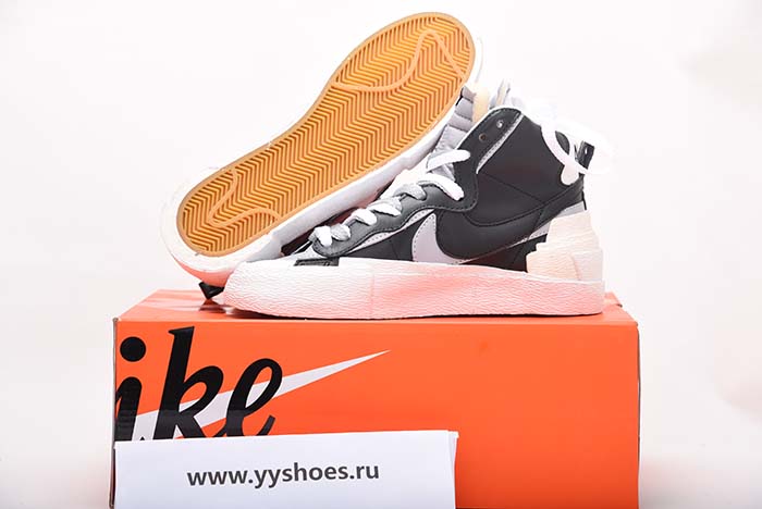 NIKE BLAZER HIGH SACAI WHITE-GREY - BV0072-002