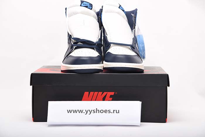 AIR JORDAN 1 OBSIDIAN UNIVERSITY BLUE 555088-140