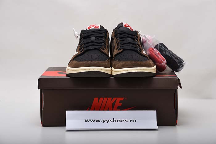 TRAVIS SCOTT AIR JORDAN 1 LOW DARK MOCHA CQ4277-001