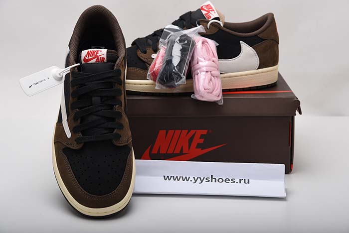 TRAVIS SCOTT AIR JORDAN 1 LOW DARK MOCHA CQ4277-001