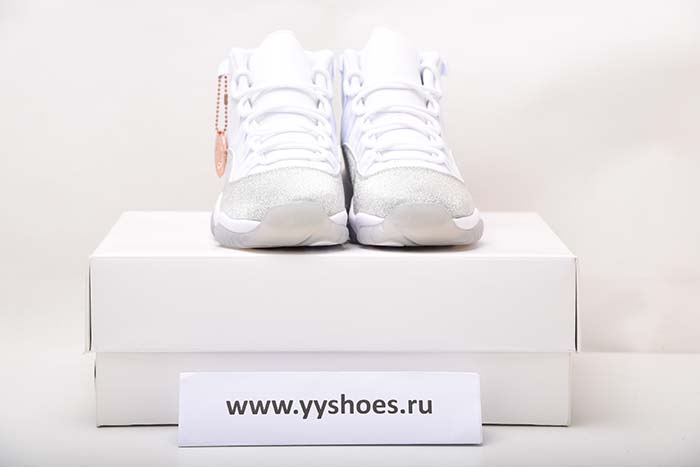 JORDAN 11 RETRO WHITE METALLIC SILVER - AR0715-100
