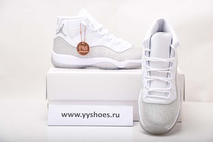 JORDAN 11 RETRO WHITE METALLIC SILVER - AR0715-100