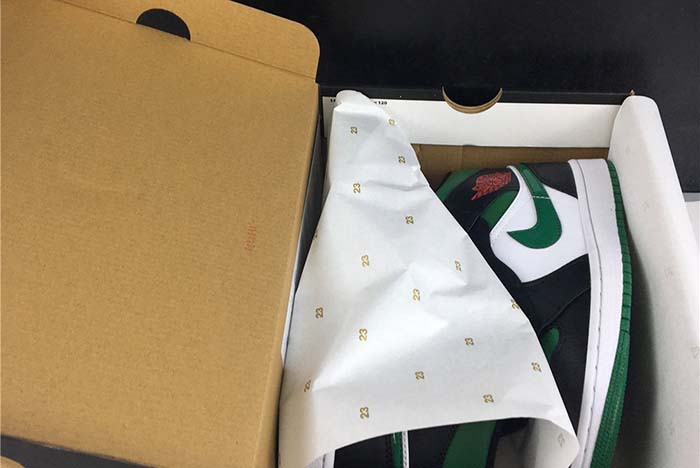 Air Jordan 1 Mid HEI 554724-067