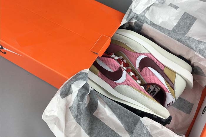 SACAI NIKE LDV WAFFLE PINK BV0073-500
