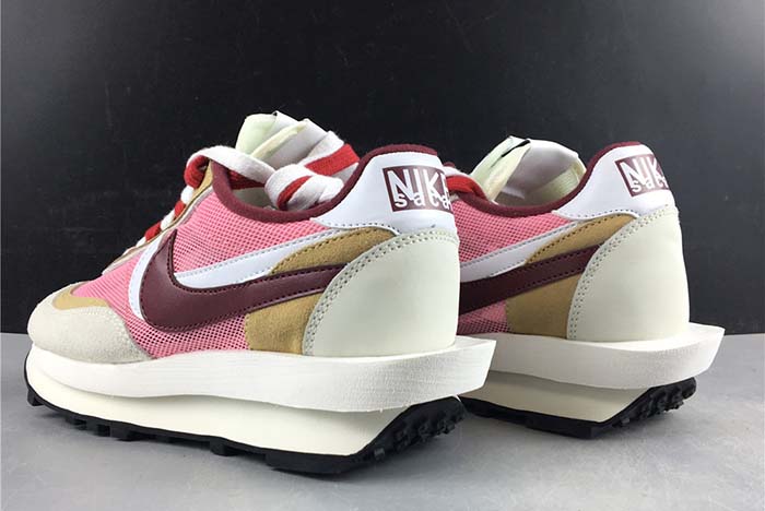 SACAI NIKE LDV WAFFLE PINK BV0073-500