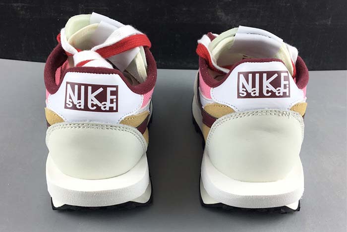 SACAI NIKE LDV WAFFLE PINK BV0073-500