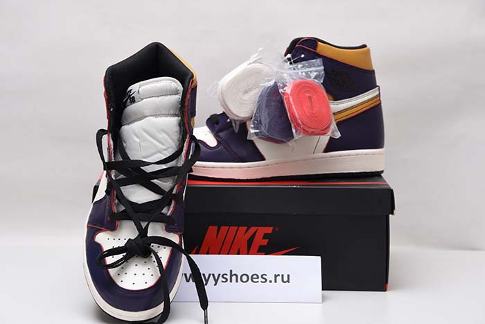 NIKE SB AIR JORDAN 1 LAKERS CHICAGO CD6578-507
