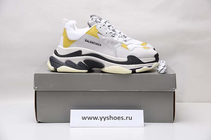 Ba*len*cia*ga 17fw triple s mens  483523-w06e3-7073