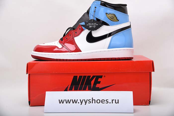 JORDAN 1 RETRO HIGH FEARLESS UNC CHICAGO - CK5666-100