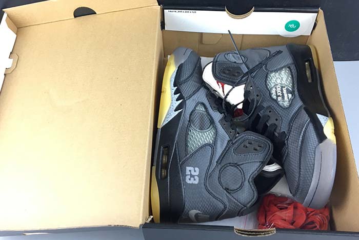 OFF WHITE AIR JORDAN 5 SP BLACK MUSLIN FIRE RED CT8480-001