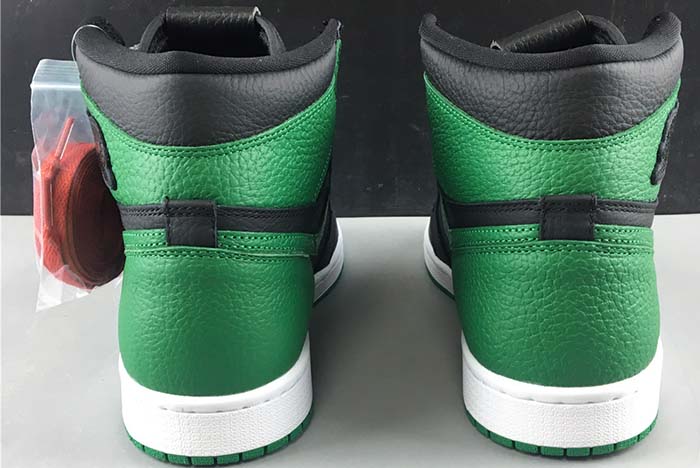 Air Jordan 1 Retro High OG Pine Green 555088-030