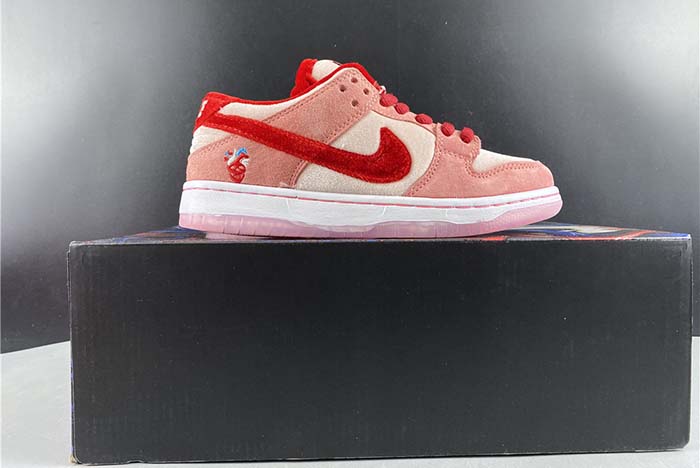 Nike Dunk SB Low CT2552-800