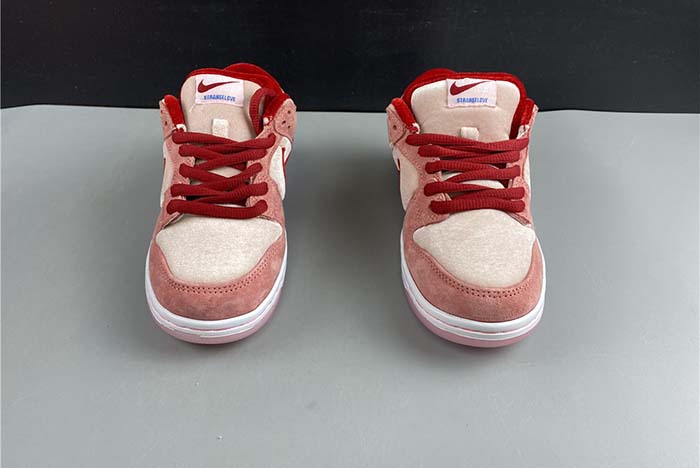 Nike Dunk SB Low CT2552-800