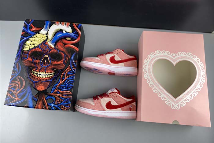 Nike Dunk SB Low CT2552-800