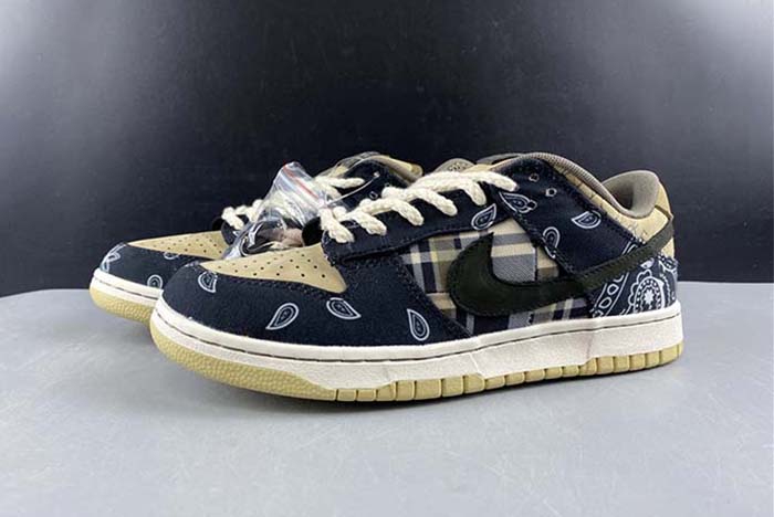 Travis Scott x Nike SB Dunk Low TS CT5053-001