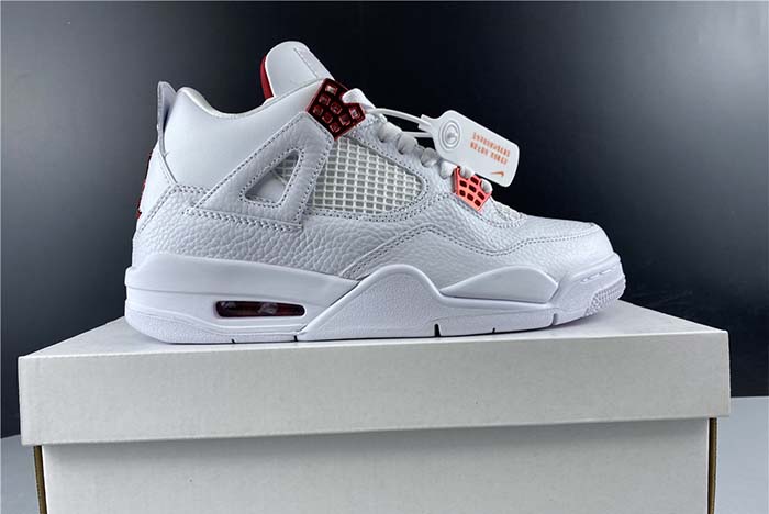 Air Jordan 4 “University Red” CT8527-112
