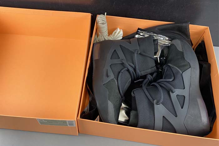 NIKE AIR FEAR OF GOD 1 TRIPLE BLACK - AR4237-005