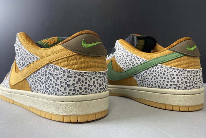 Nike SB Dunk Low “Safari” CD2563-002