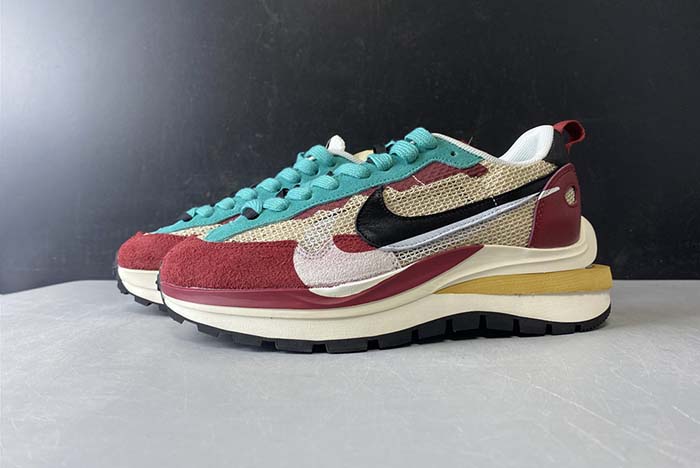 Sacai x Nike Pegasus VaporFly SP CI9928 301