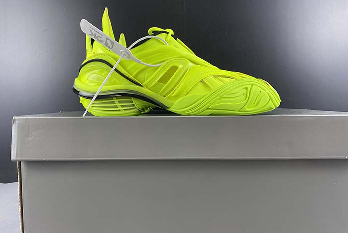 Ba*len*cia*ga green tyrex sneakers 617535 w2ua1 7320