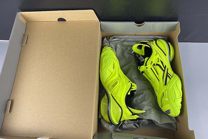 Ba*len*cia*ga green tyrex sneakers 617535 w2ua1 7320