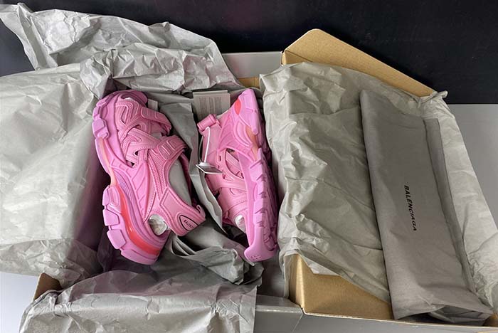 Ba*len*cia*ga track sandal 