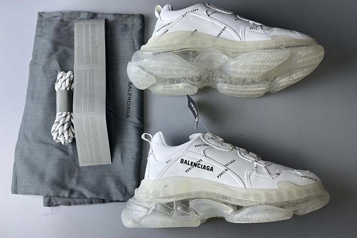 Ba*len*cia*ga triple s black sneaker 524039 wo9e1 2021