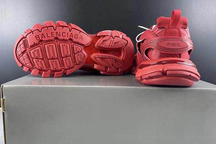 Ba*len*cia*ga track 3.0 red 542023 w2la1 6000