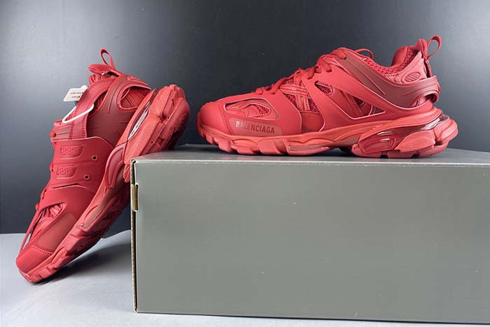 Ba*len*cia*ga track 3.0 red 542023 w2la1 6000