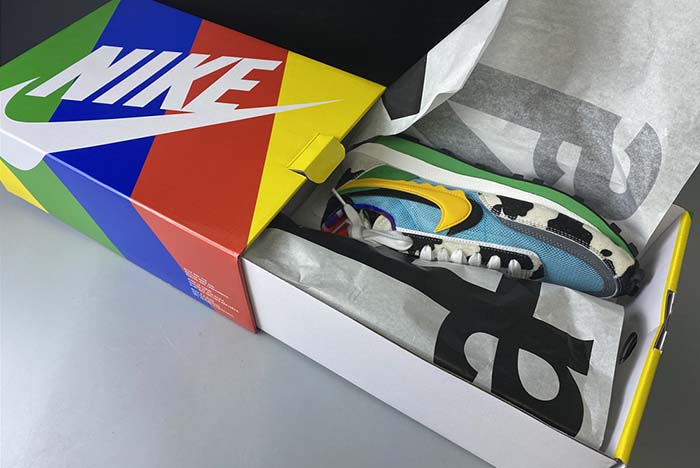 Sacai X Nike LVD WAFFLE CN8899-006