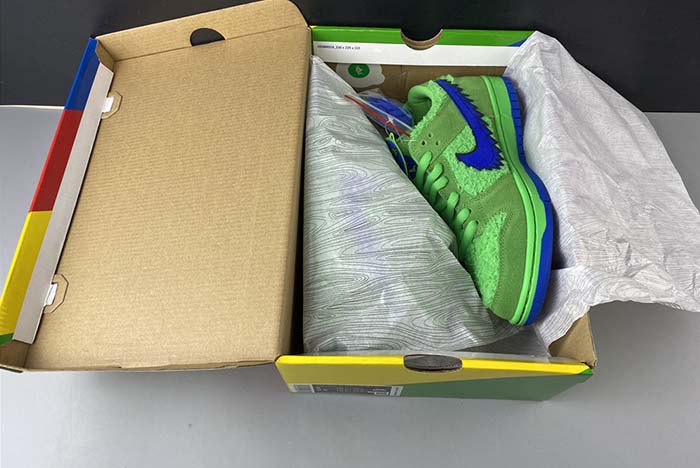 Dead x Nike SB Dunk Low“ Yellow Bear” CJ5378-300