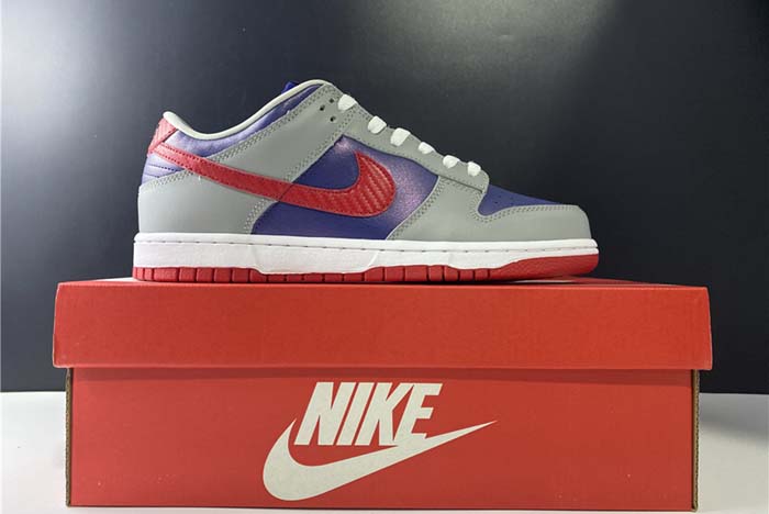 Nike Dunk Low “Samba”  CZ2667-400