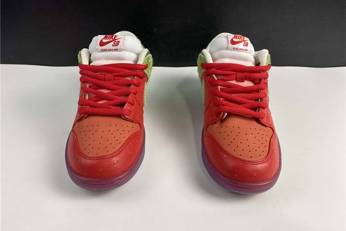 Dunk SB Nike SB Dunk High “Strawberry Cough CW7093-601