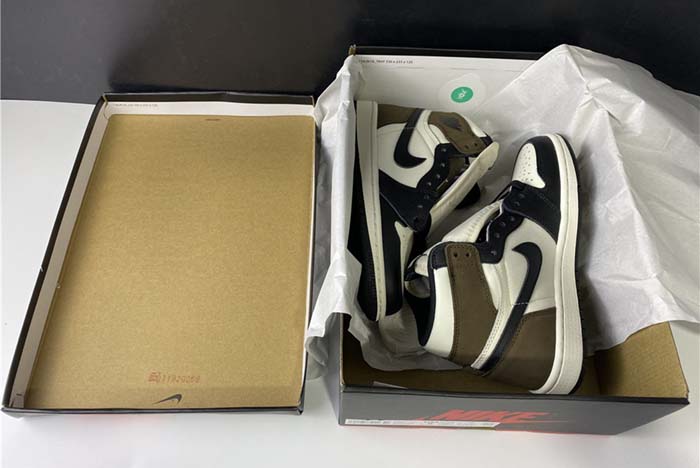 Air Jordan 1 High OG “Dark Mocha 555088-105