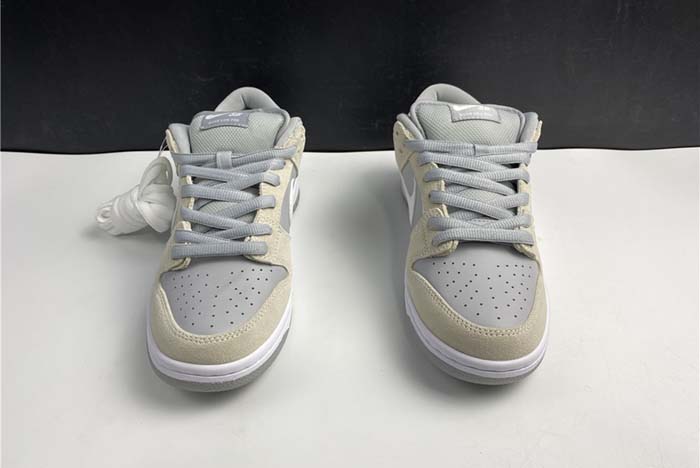 【TOM】Nike Dunk SB L TRD AR0778-110