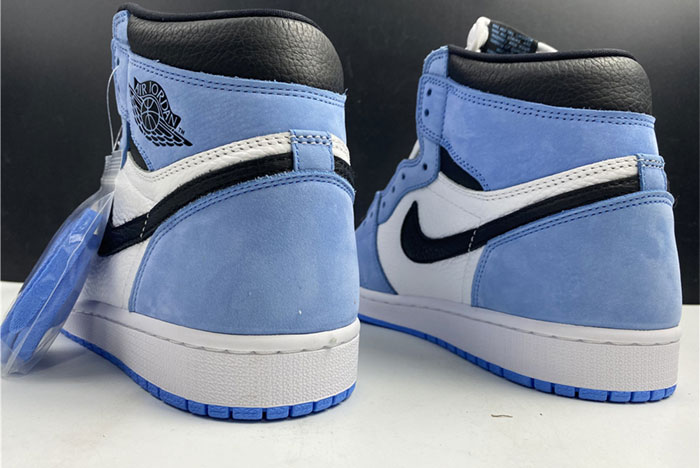 Air Jordan 1 High OG “University Blue  555088-134