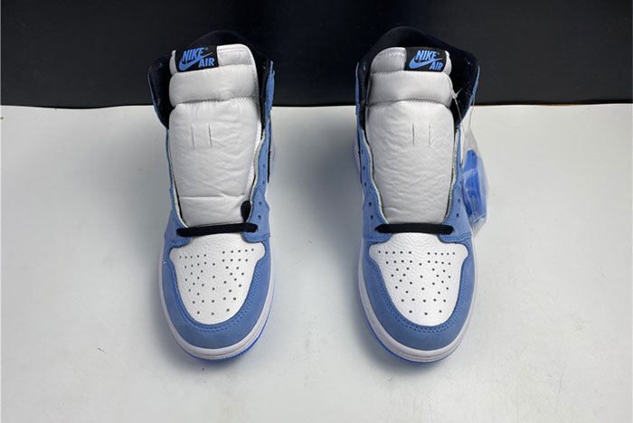 Air Jordan 1 High OG “University Blue  555088-134
