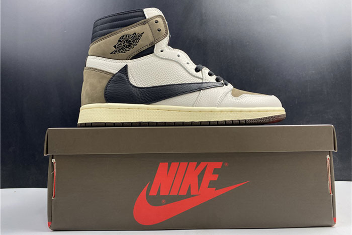 Travis Scott x Air Jordan 1 CD4487-1000
