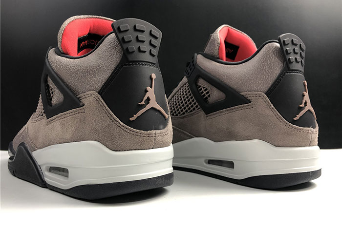 Air Jordan 4 Retro "Taupe Haze" DB0732-200