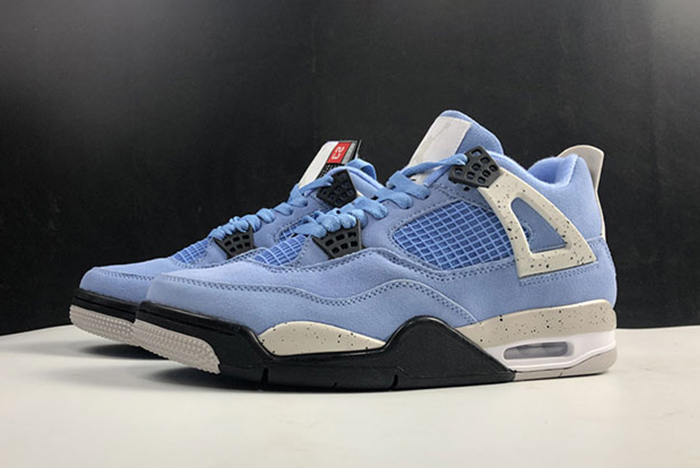 Air Jordan 4 retro  university blue CT8527-400