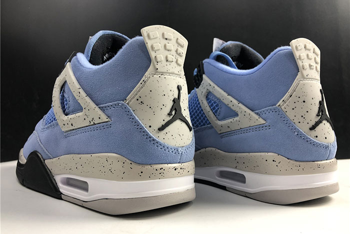 Air Jordan 4 retro  university blue CT8527-400