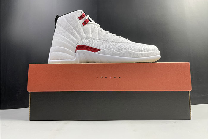 Air Jordan 12 CT8013-106