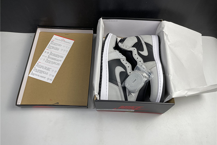 Air Jordan 1 High OG “Shadow 2.0” 555088-035