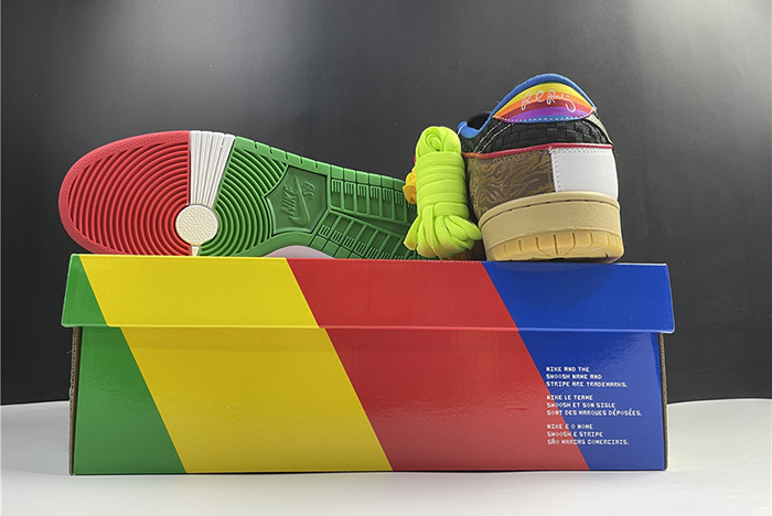 Nike SB Dunk Low”Snkrs CZ2239-600