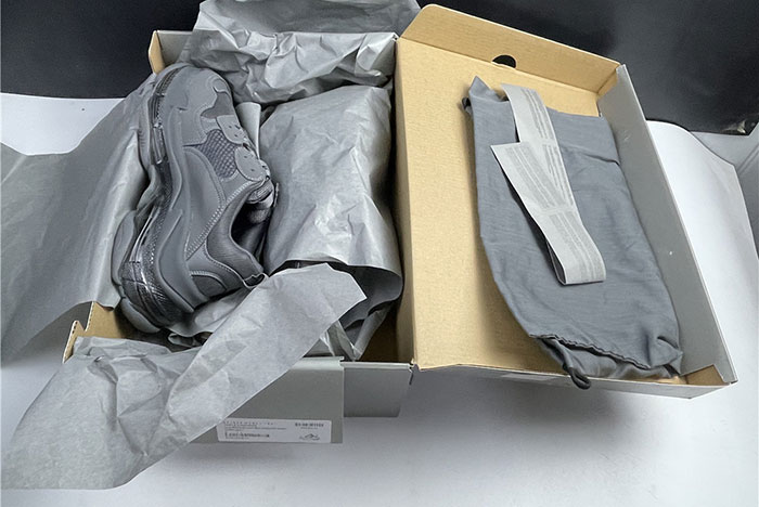 Ba*len*cia*ga triple s trainers 541624 w2ga1 1801