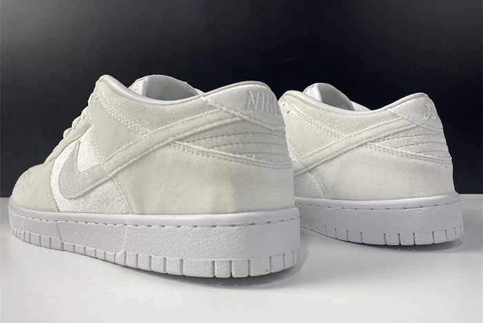 DUNK DSM x Nike Dunk Low  DH2686-100