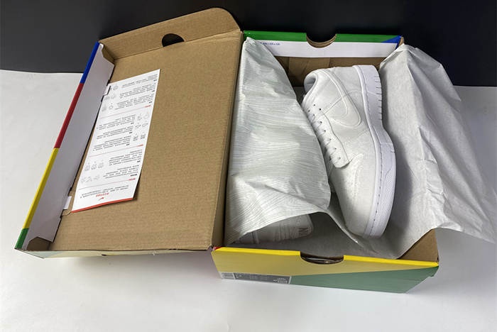 DUNK DSM x Nike Dunk Low  DH2686-100