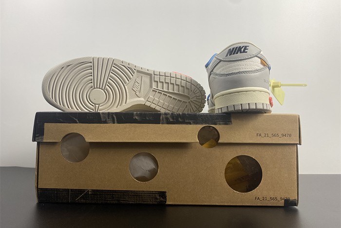 Off-White x Nike Dunk Low DM1602-113