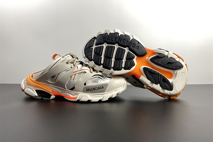 Ba*len*cia*ga track mule in white and orange mesh and nylon 653814w3cp59059